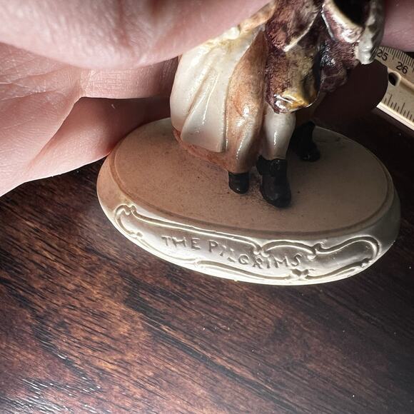 (3) P.W. Baston Sebastian Miniatures Figures Uncle Sam Betsy Ross Pilgrims - Picture 10 of 11